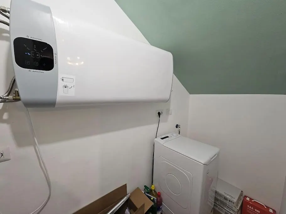 Apartment Grazioso Bilocale Ristrutturato Vicino Alla Stazione/Metro Milan Italy